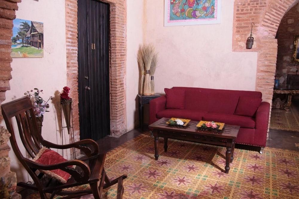 Dona Elvira Boutique Hotel ซานโตโดมิงโก ภายนอก รูปภาพ