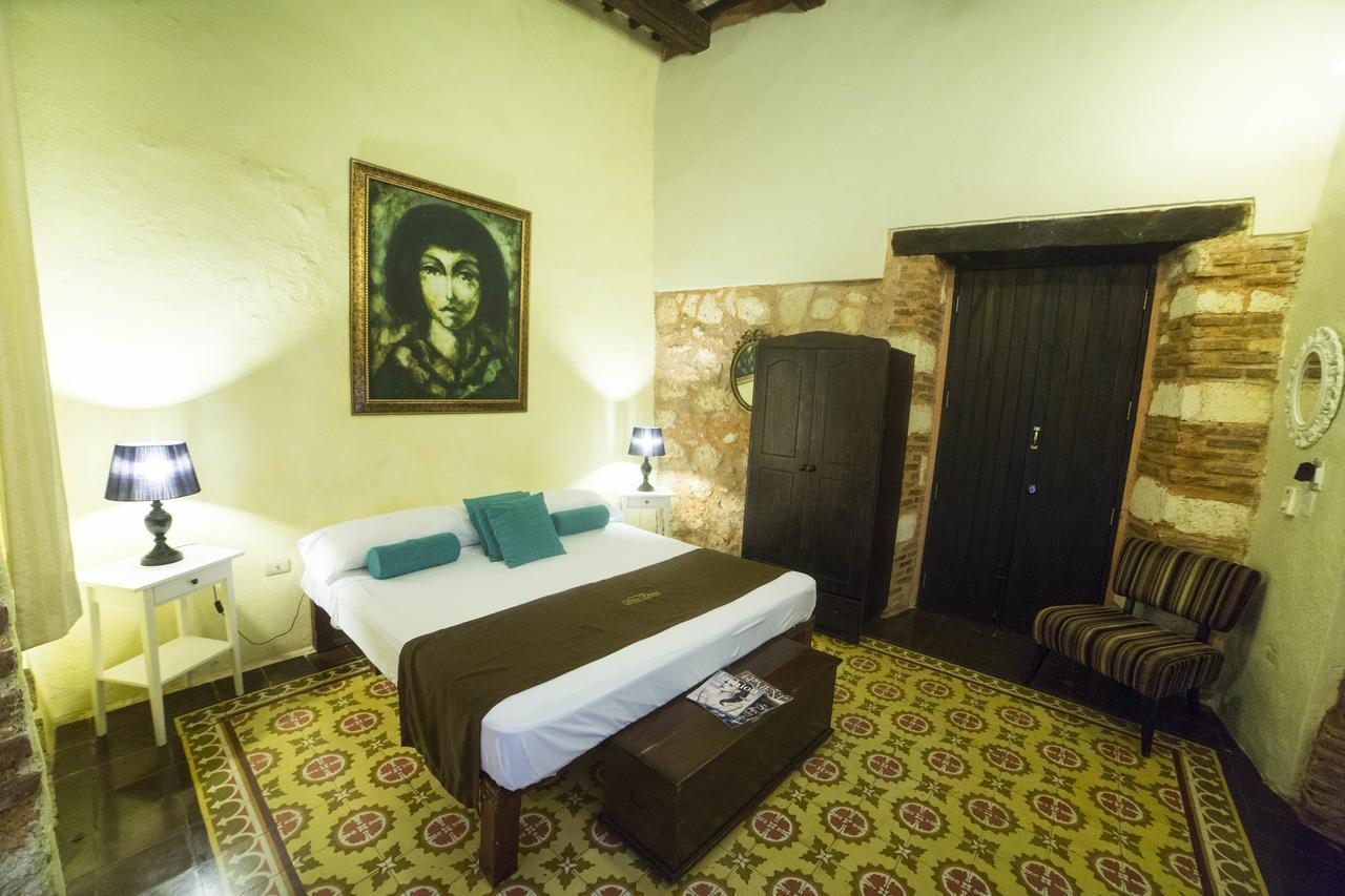 Dona Elvira Boutique Hotel ซานโตโดมิงโก ภายนอก รูปภาพ