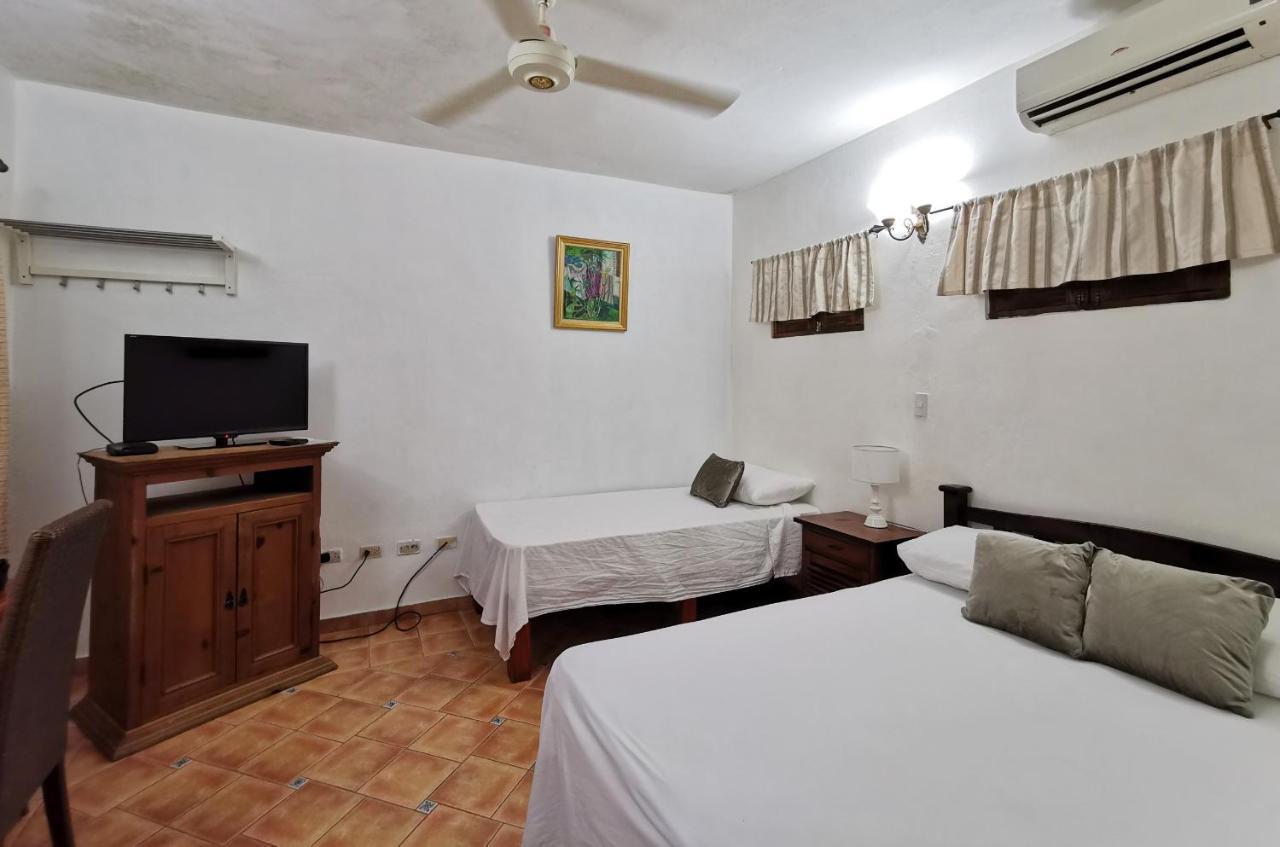 Dona Elvira Boutique Hotel ซานโตโดมิงโก ภายนอก รูปภาพ